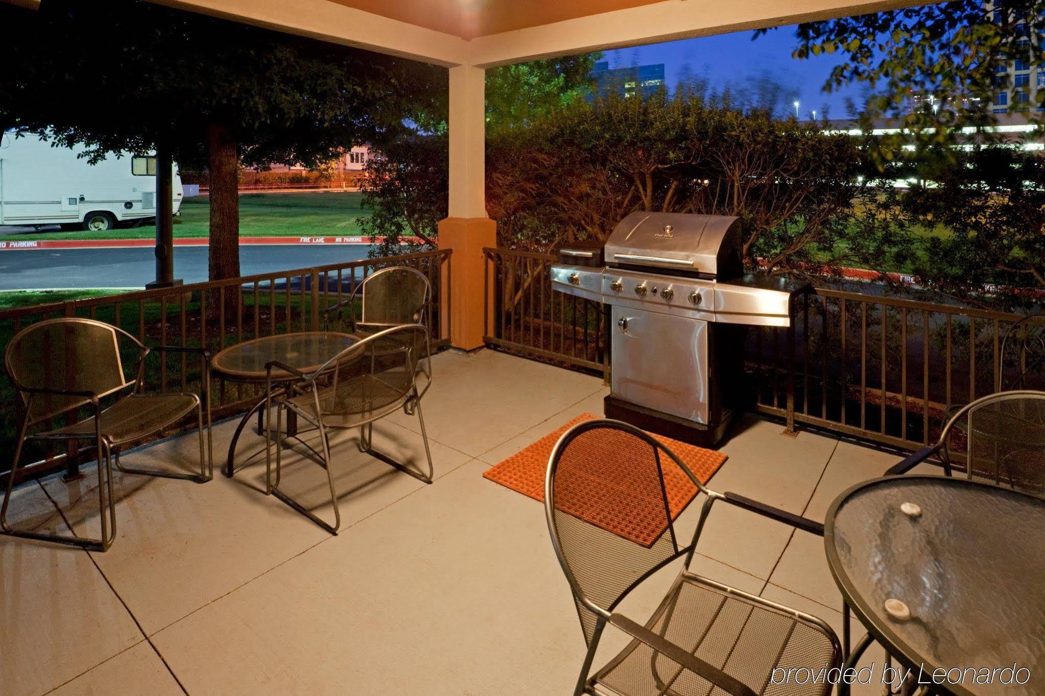 Sonesta Simply Suites Dallas Galleria Exterior foto